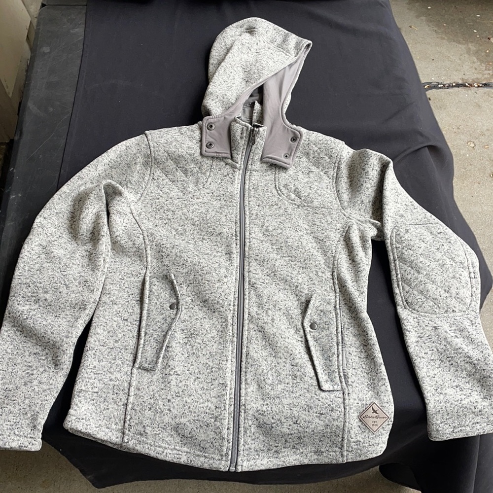 Women’s Size Small Eddie Bauer Full Zip Hoodie. Grey.